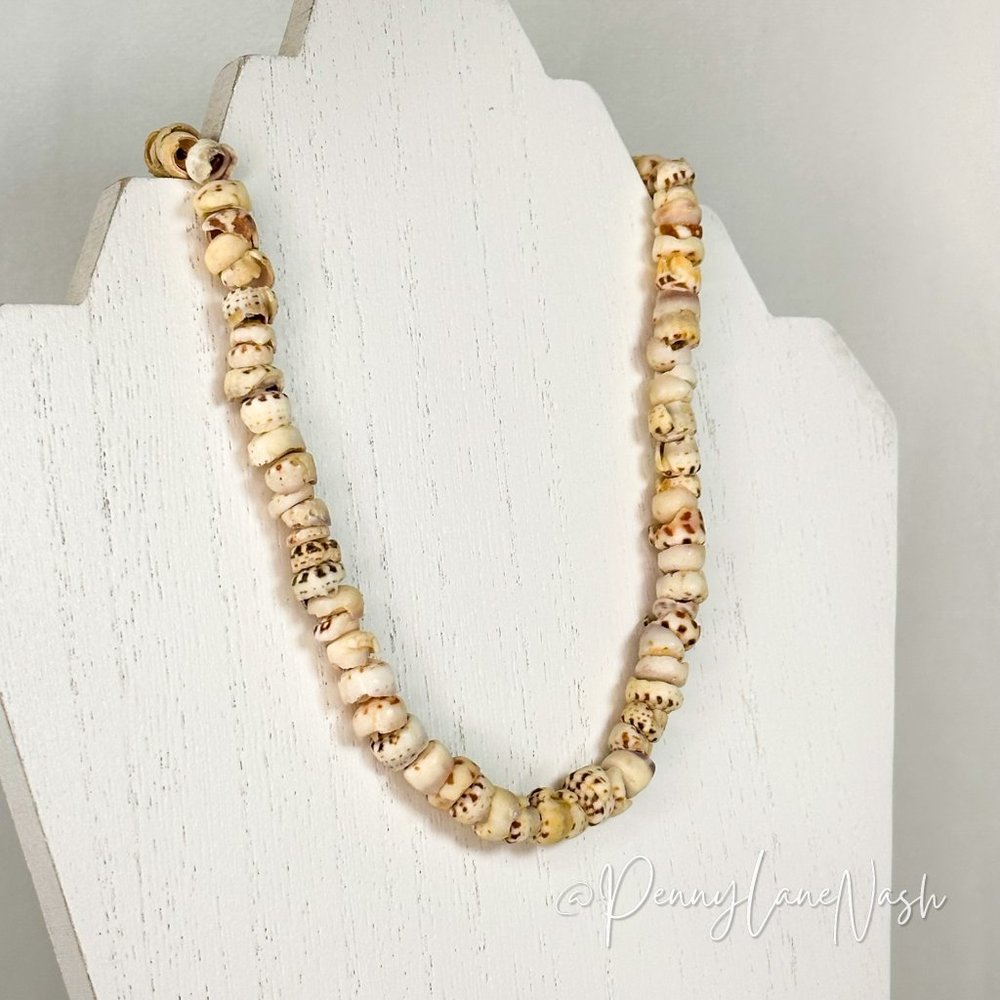 Vintage Seashells Chain Beads Necklace - Picture 4 of 6